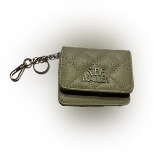 Steve Madden NWOT Olive Quilted Keychain WalletVegan Leather